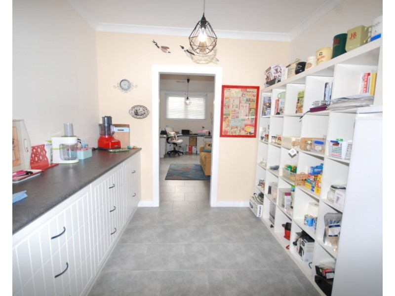 15 Kirkwood Street, Corrigin WA 6375