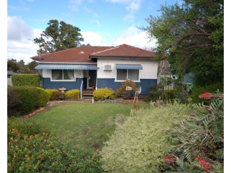 139 Clayton Road, Narrogin WA 6312