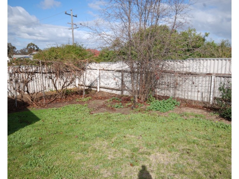 32 Glyde Street, Narrogin WA 6312