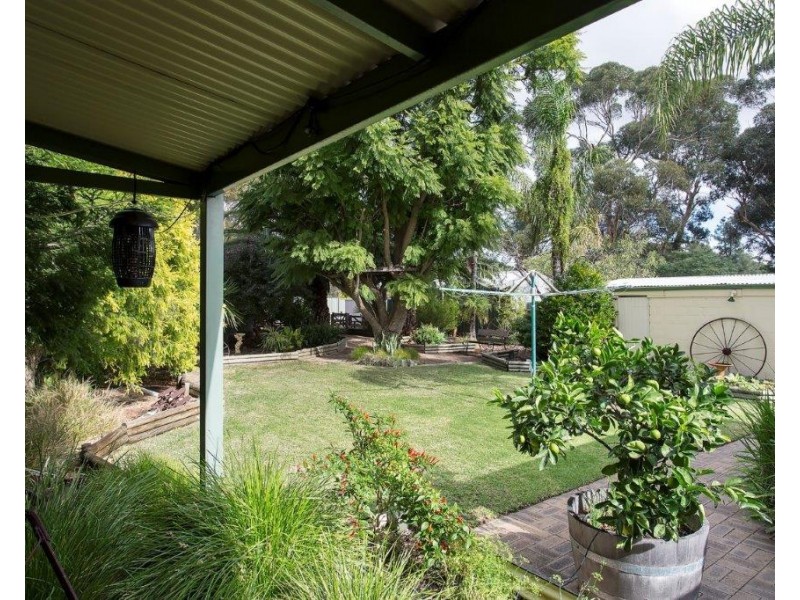 20 Roberts Street, Yealering WA 6372
