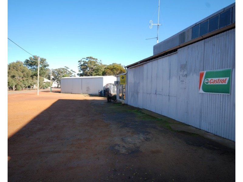 20 Roberts Street, Yealering WA 6372