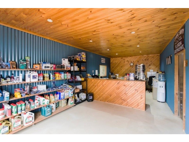 15 Roberts Road, Yealering WA 6372