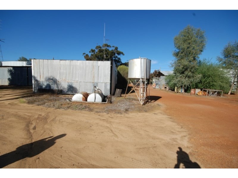 15 Roberts Road, Yealering WA 6372