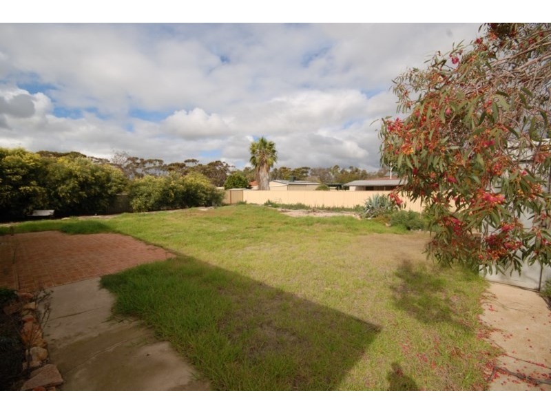 5 Hinck Street, Kondinin WA 6367