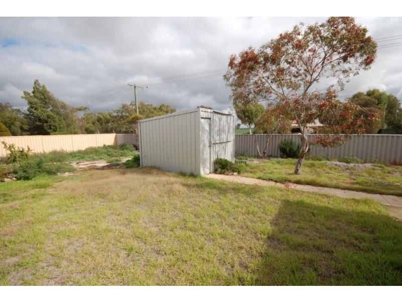 5 Hinck Street, Kondinin WA 6367