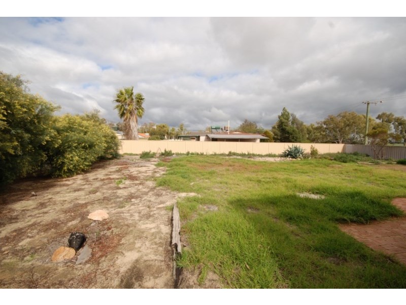 5 Hinck Street, Kondinin WA 6367