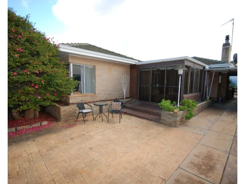5 Crossland Street, Corrigin WA 6375