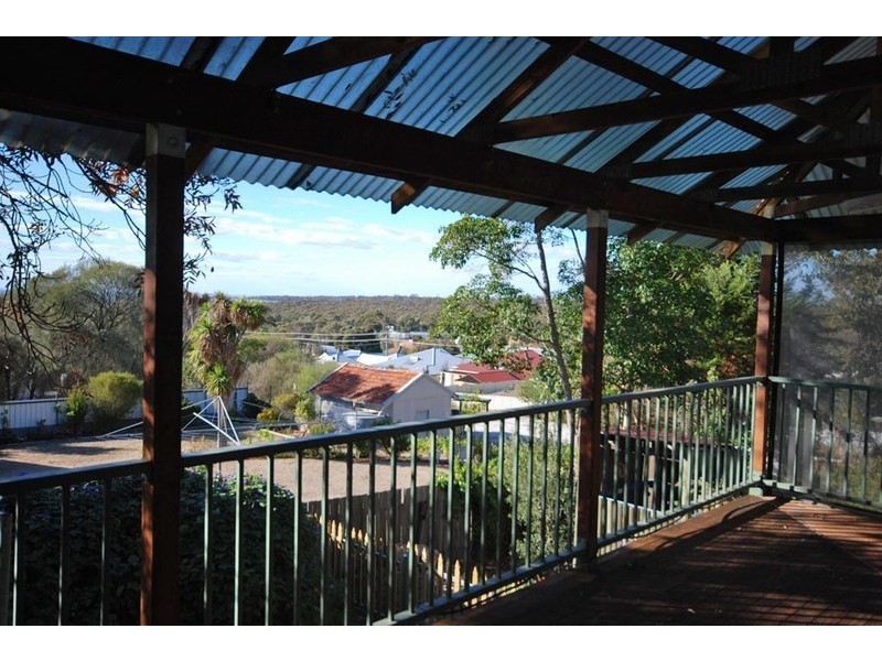 67 Furnival Street, Narrogin WA 6312