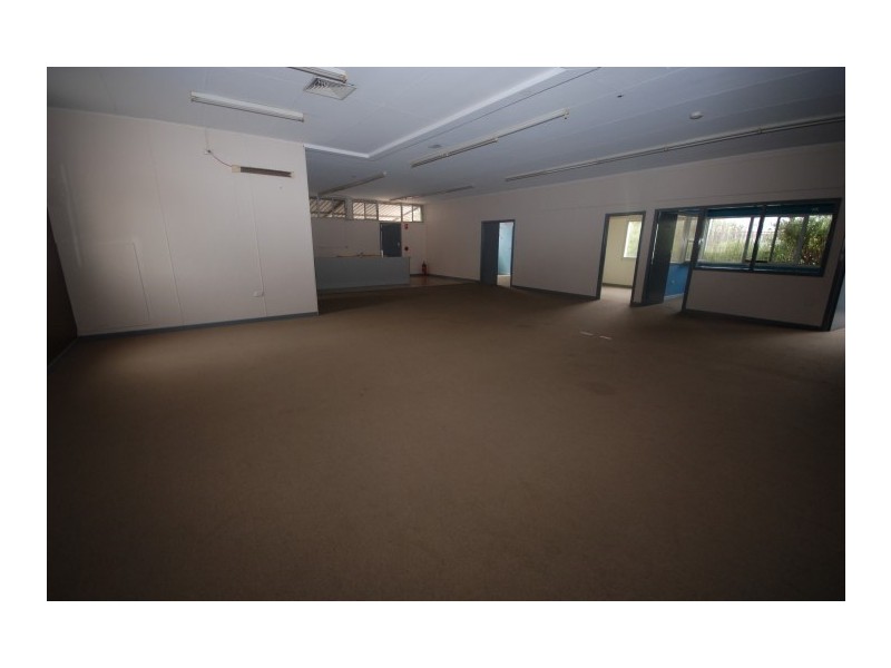 1 and 2 Earl Street, Narrogin WA 6312