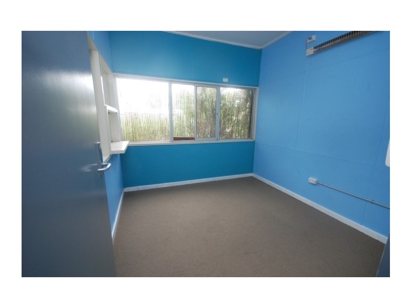 1 and 2 Earl Street, Narrogin WA 6312