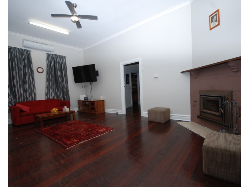 133 Federal Street, Narrogin WA 6312