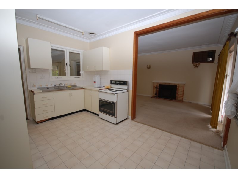 111 Narrakine Road, Narrogin WA 6312