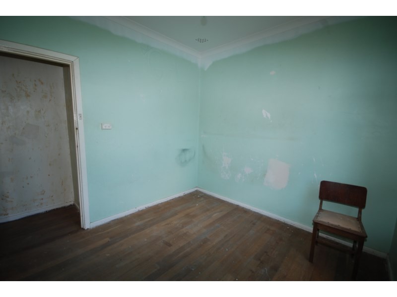 102 Clayton Road, Narrogin WA 6312