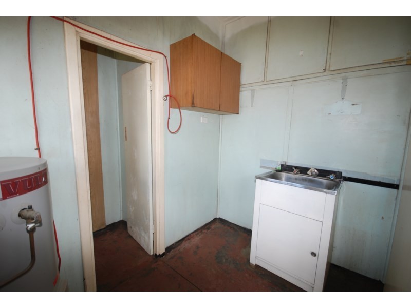 102 Clayton Road, Narrogin WA 6312