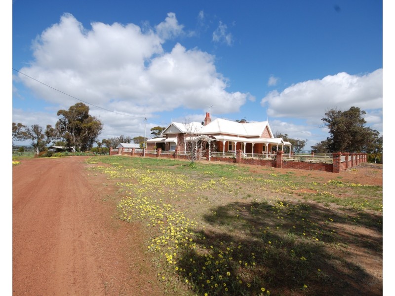 2336 Wagin Dumbleyung Road, Dumbleyung WA 6350