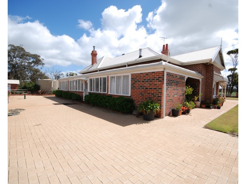 2336 Wagin Dumbleyung Road, Dumbleyung WA 6350