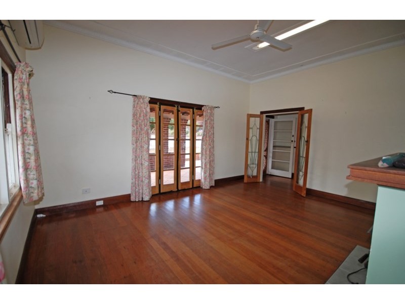 12 Ware Street, Wagin WA 6315