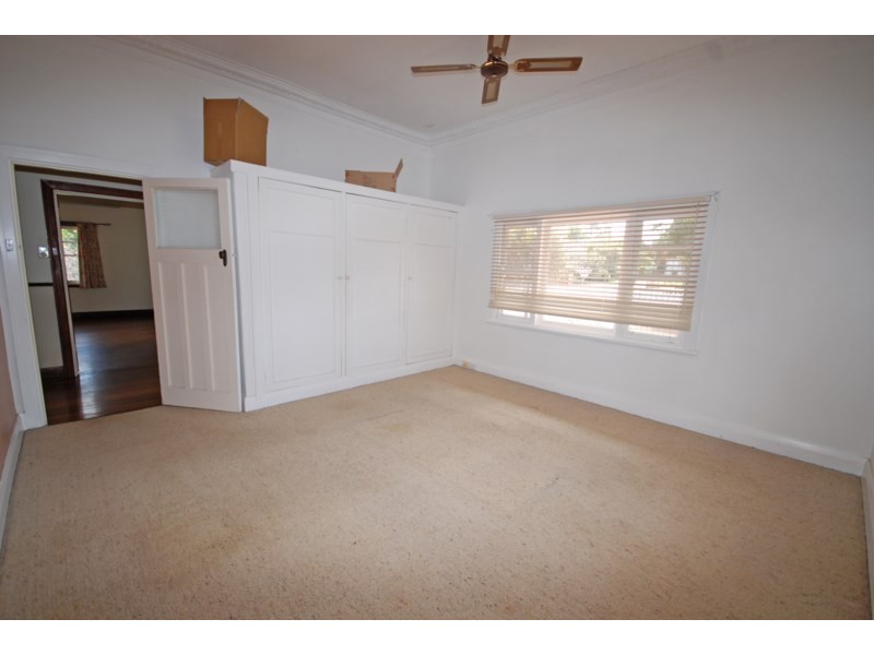 12 Ware Street, Wagin WA 6315
