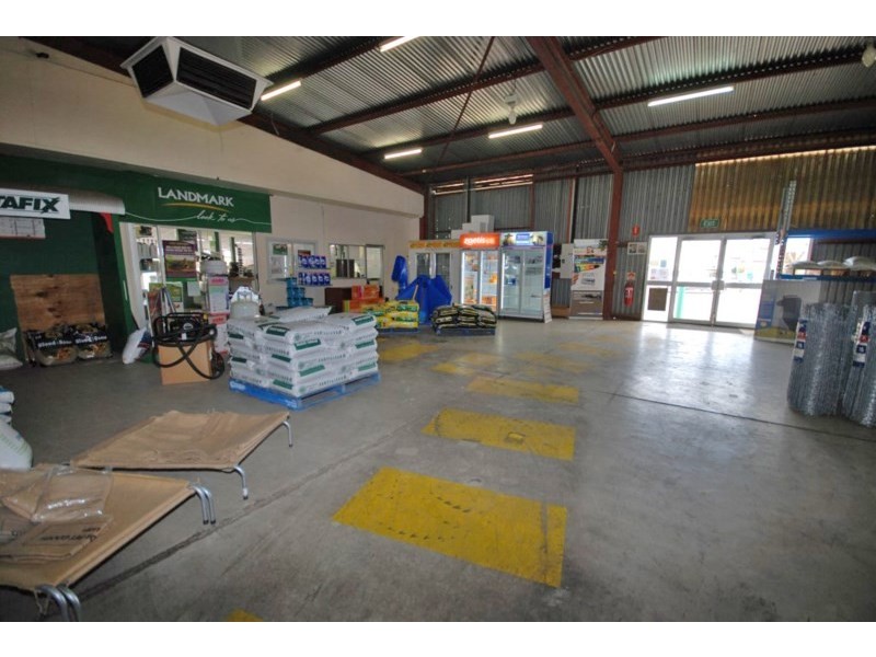 2 Ensign Street, Narrogin WA 6312