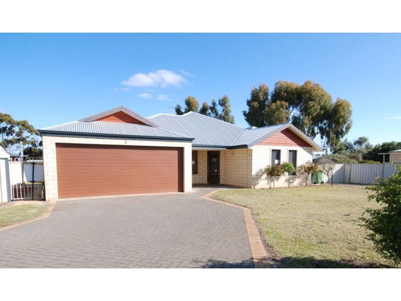 6 George Street, Wagin WA 6315
