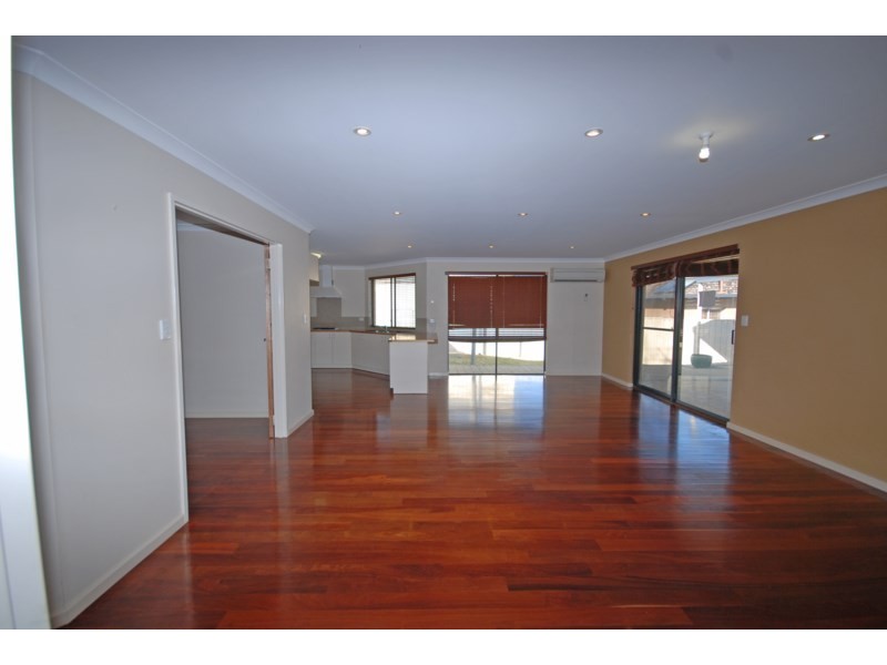 6 George Street, Wagin WA 6315