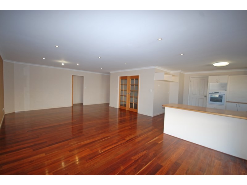 6 George Street, Wagin WA 6315