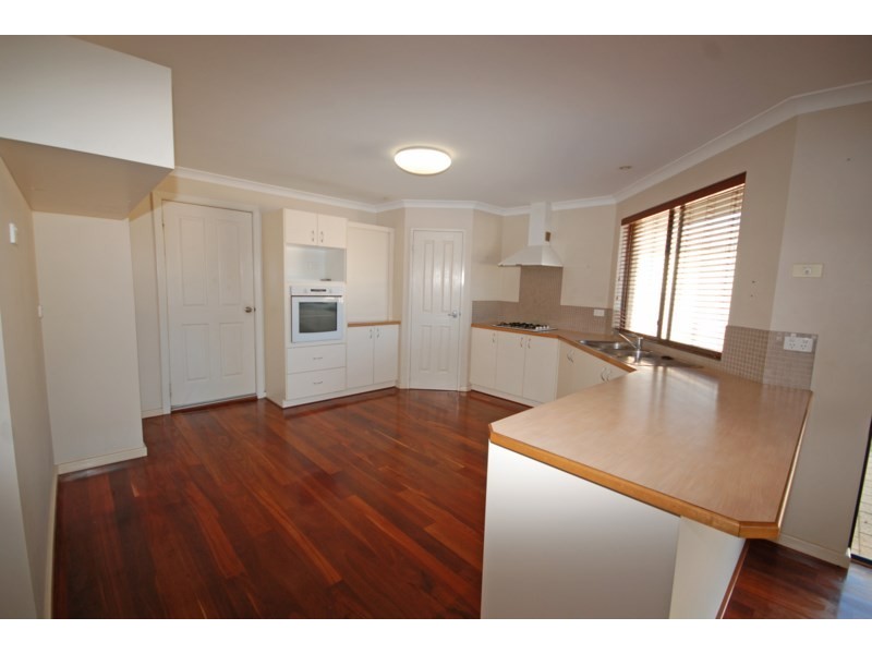 6 George Street, Wagin WA 6315