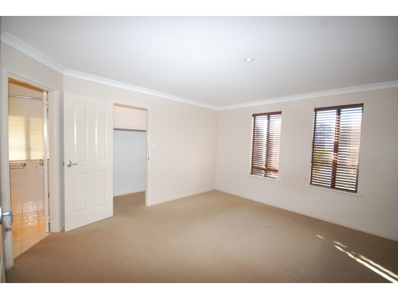 6 George Street, Wagin WA 6315