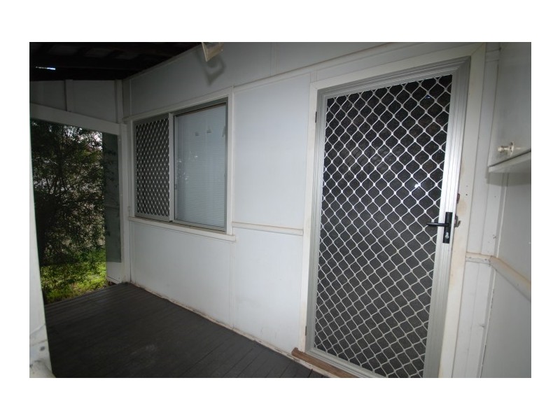 12 Hillman Street, Narrogin WA 6312