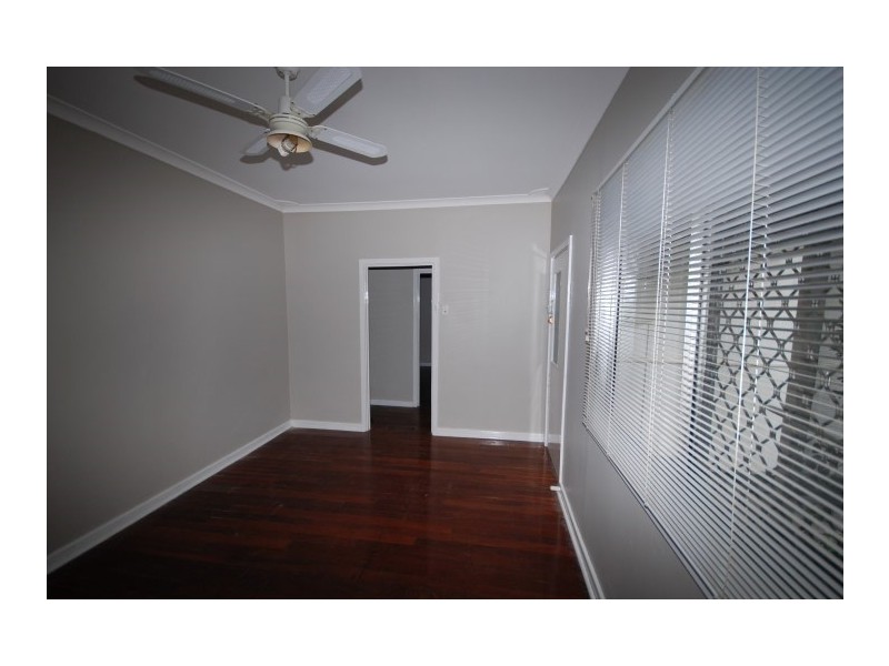 12 Hillman Street, Narrogin WA 6312