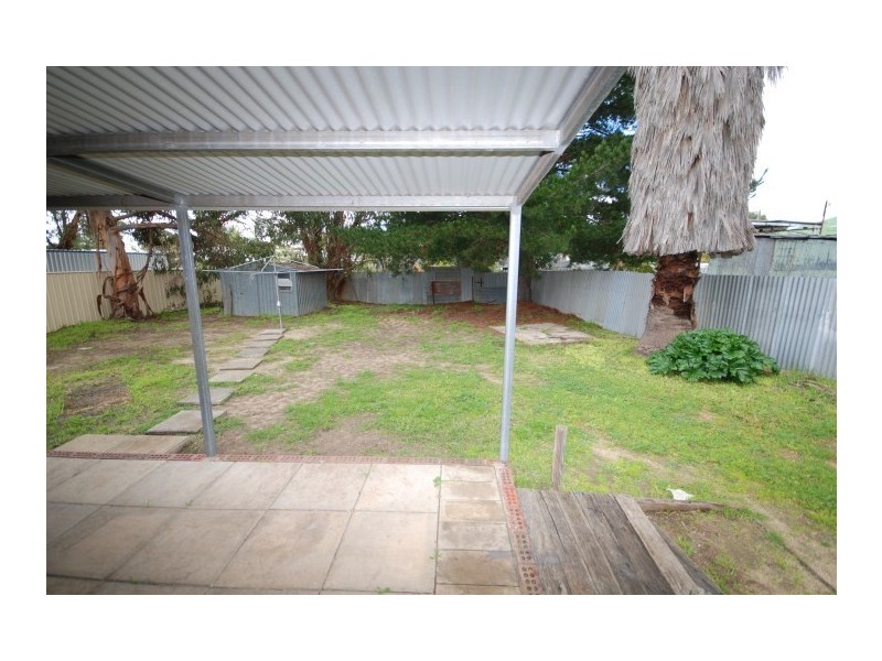 12 Hillman Street, Narrogin WA 6312