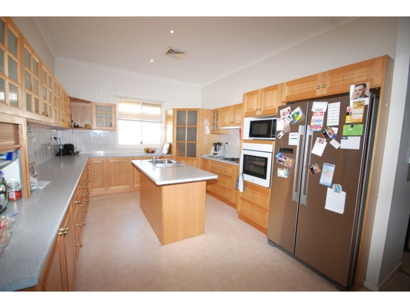 8 Trench Street, Wagin WA 6315