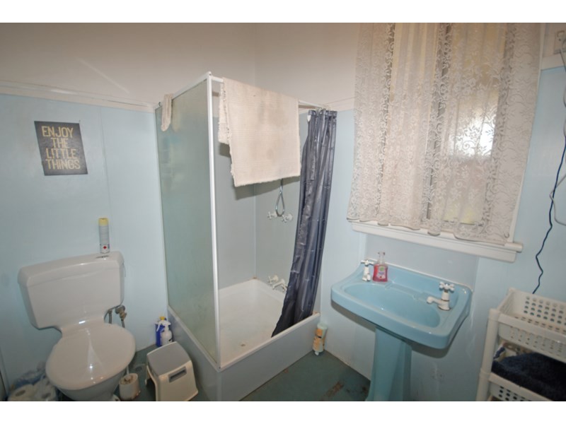 8 Trench Street, Wagin WA 6315