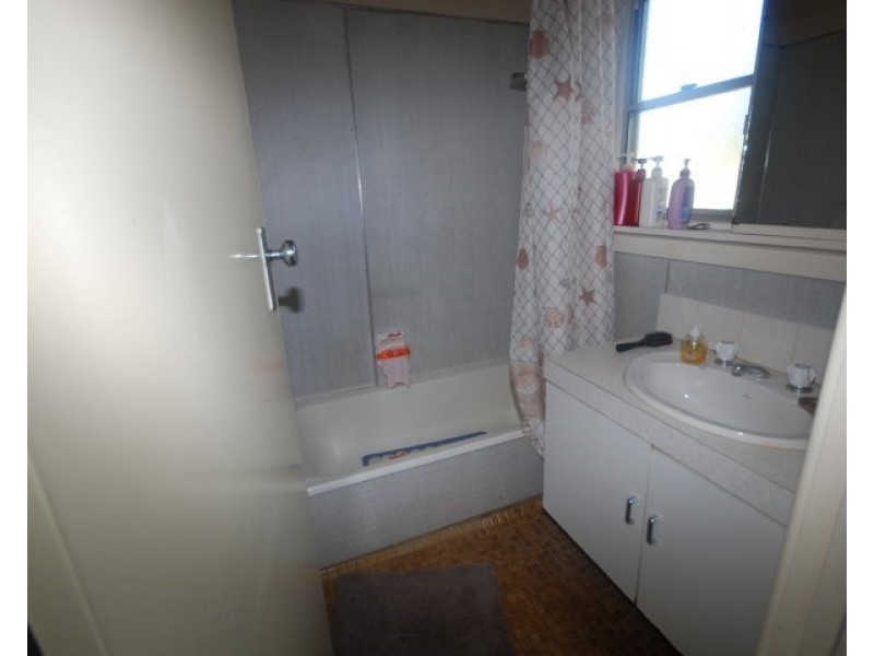 21A Lefroy Street, Narrogin WA 6312