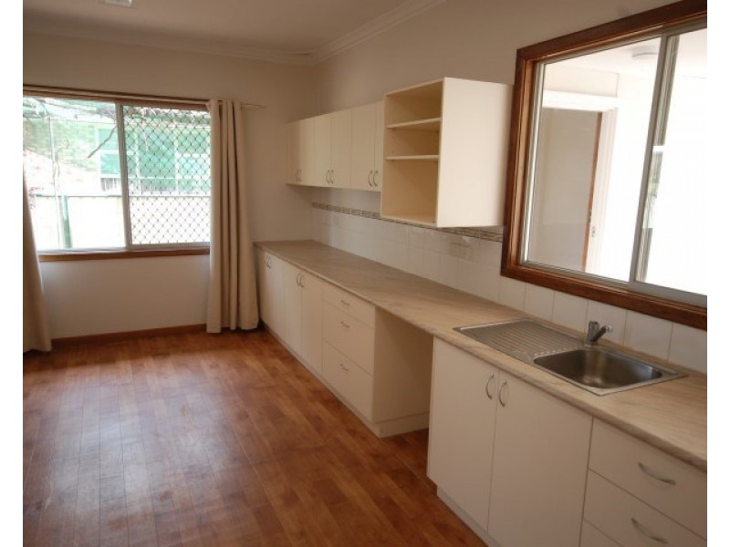 84 Ensign Street, Narrogin WA 6312