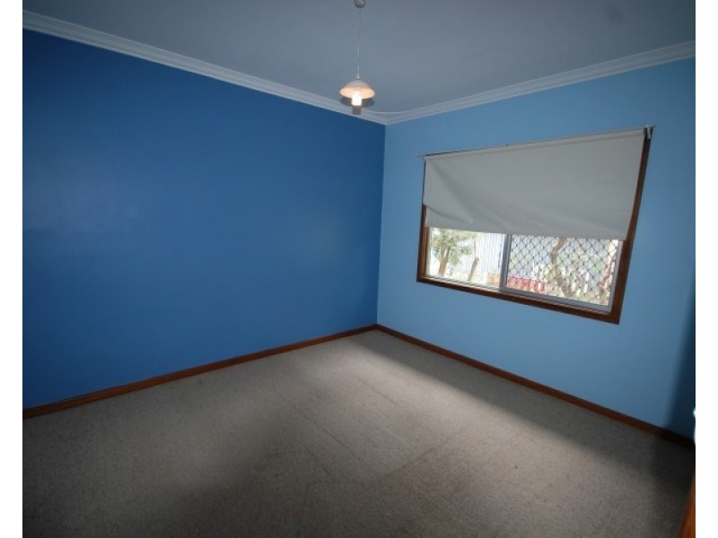 84 Ensign Street, Narrogin WA 6312