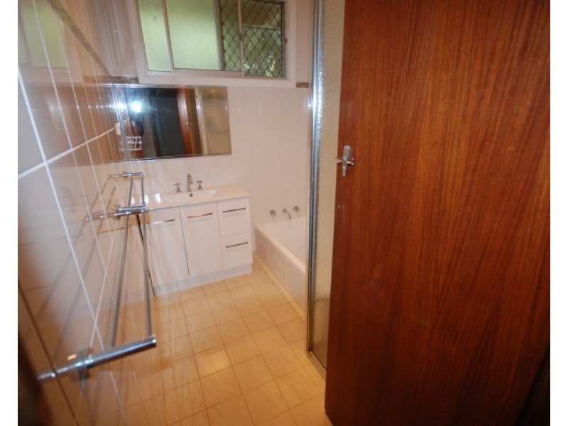 84 Ensign Street, Narrogin WA 6312