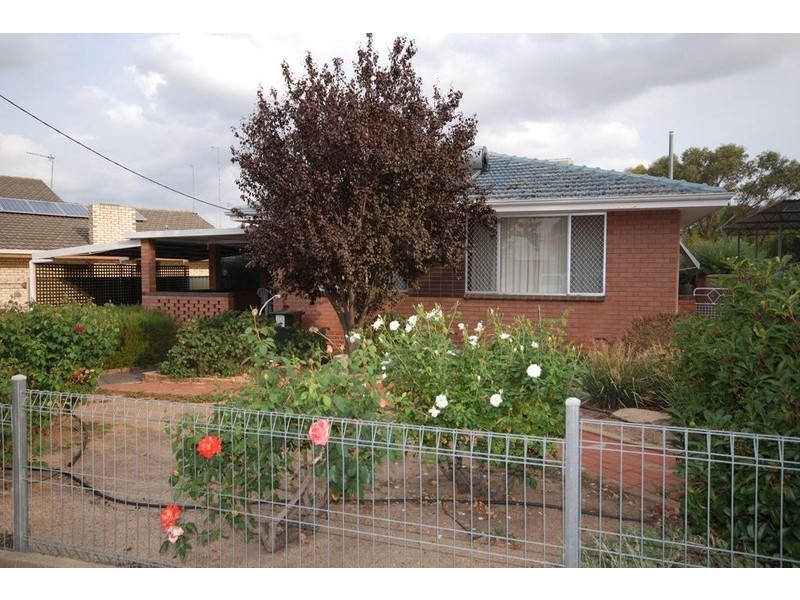 37 Falcon Street, Narrogin WA 6312