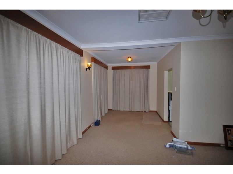 37 Falcon Street, Narrogin WA 6312