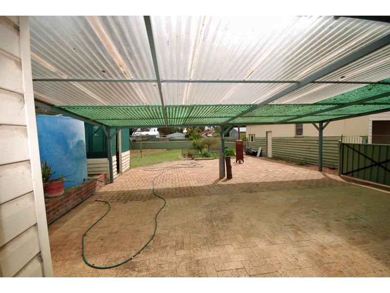 24 Furnival Street, Narrogin WA 6312
