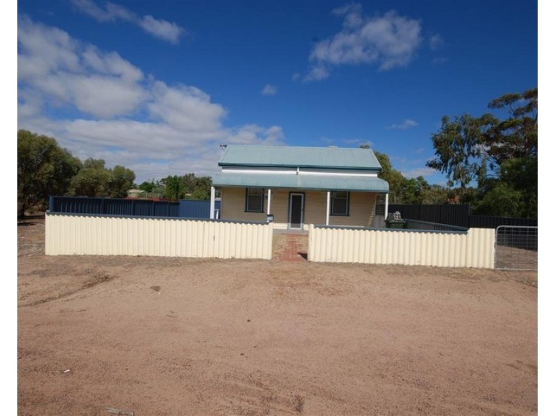 139 Tudor Street, Wagin WA 6315
