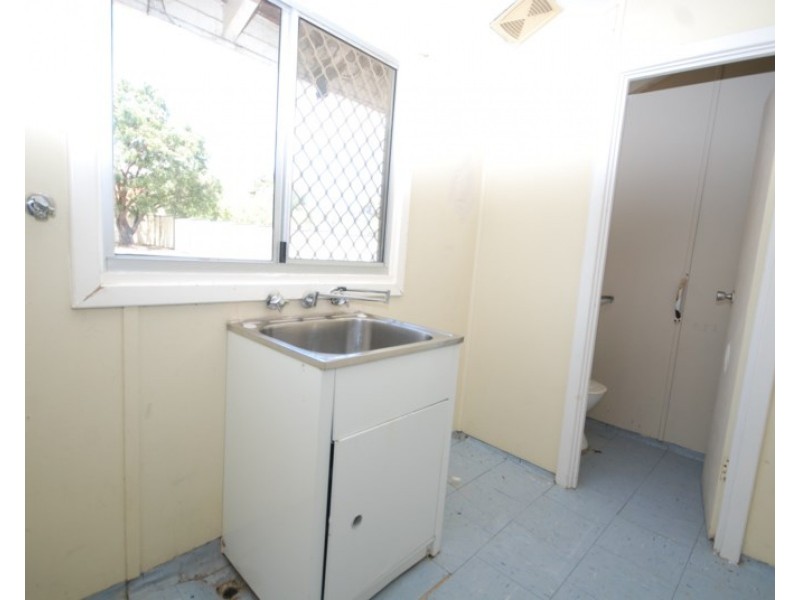 98 Bannister Street, Narrogin WA 6312