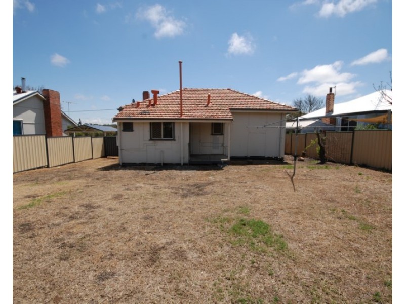 98 Bannister Street, Narrogin WA 6312