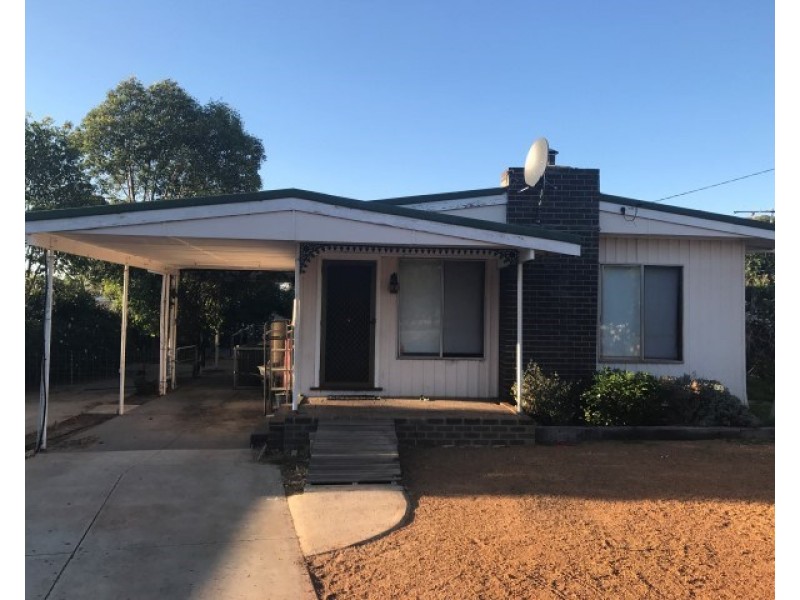 18 Sirdar Street, Wagin WA 6315