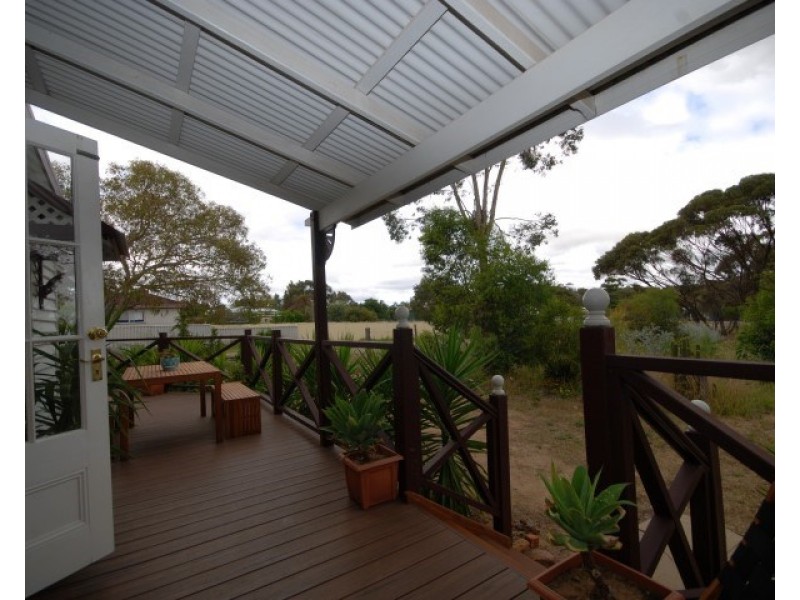 28 Raglan Street, Pingelly WA 6308