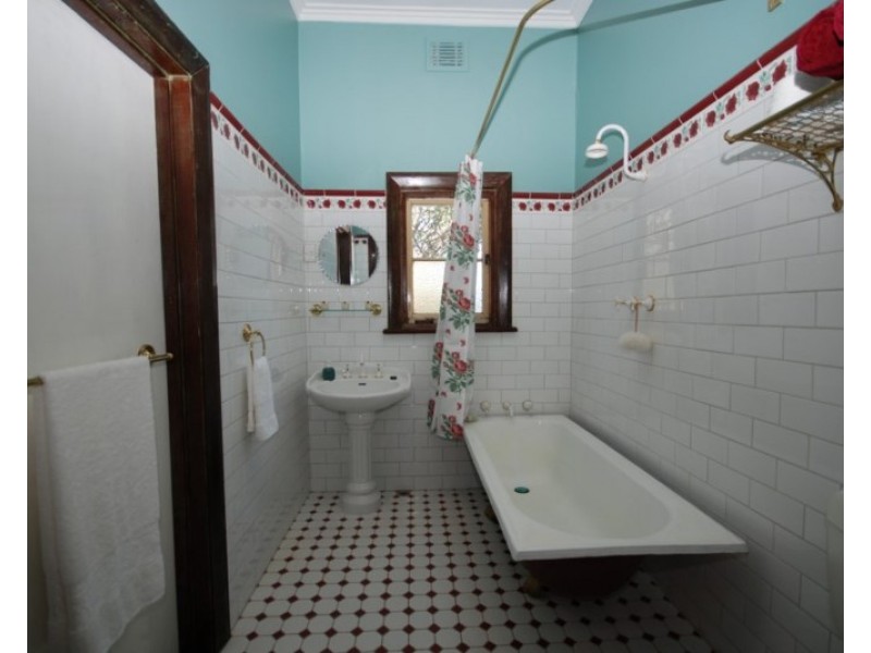 21 Williams Road, Narrogin WA 6312