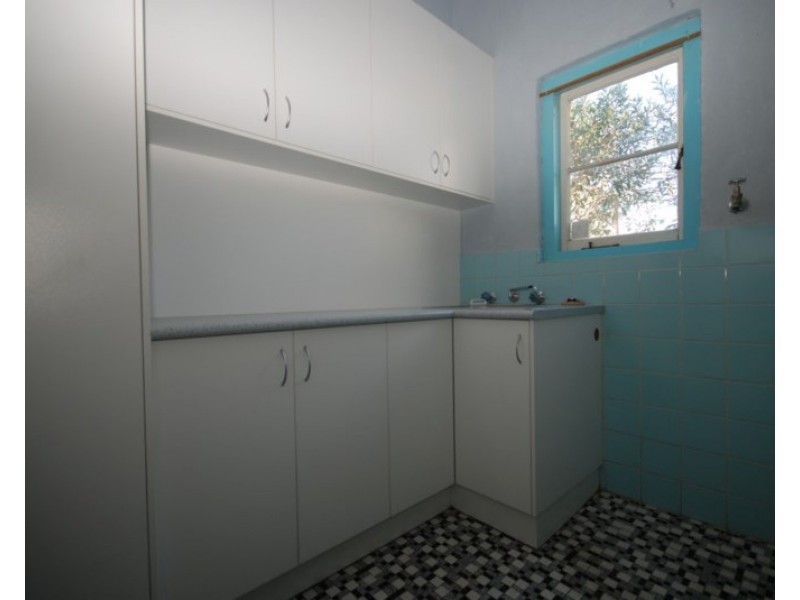 21 Williams Road, Narrogin WA 6312