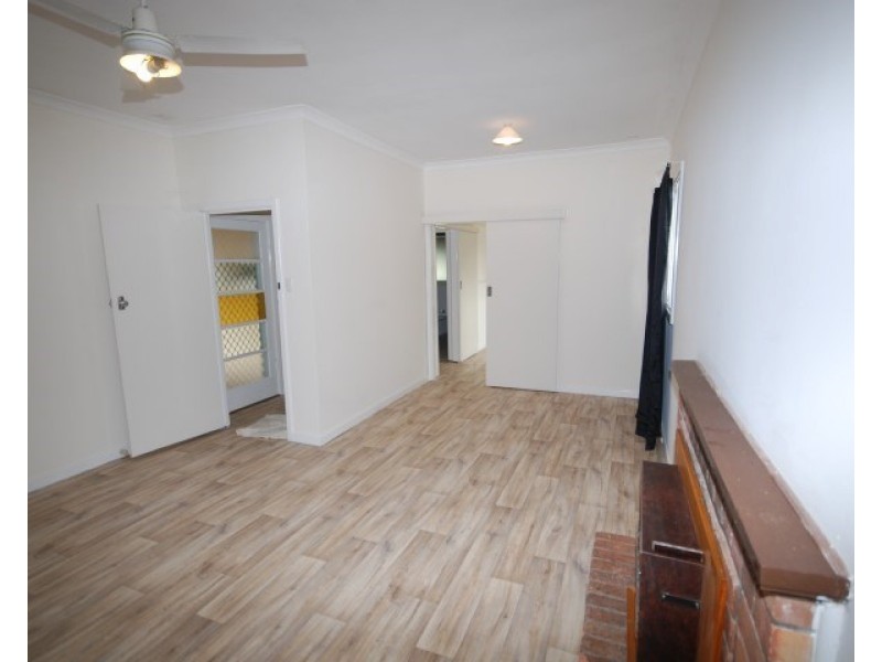 7 Bunbury Street, Narrogin WA 6312