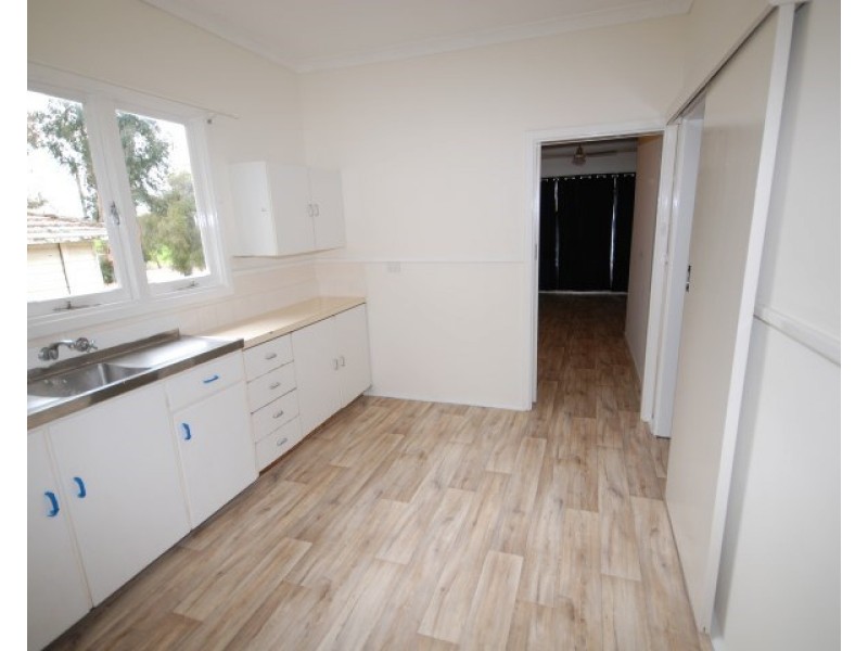 7 Bunbury Street, Narrogin WA 6312