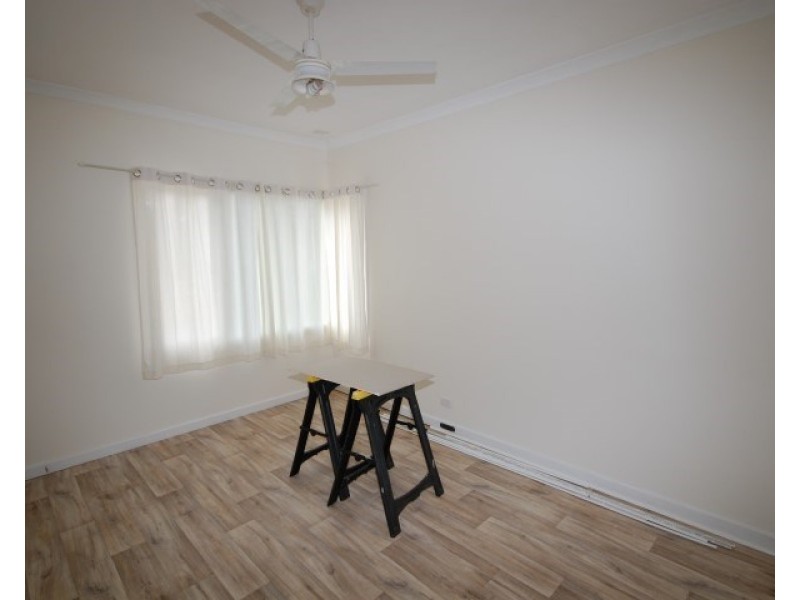 7 Bunbury Street, Narrogin WA 6312